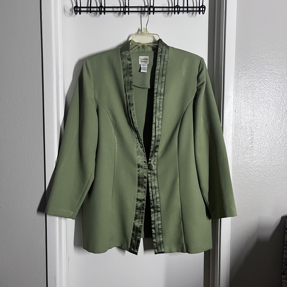 Chic Olive Women's Blazer